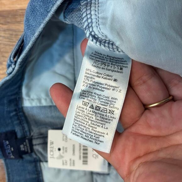 NWT J.Crew Cropped Lightweight Denim Spring Blue Wash Size 26 - Picture 5 of 8